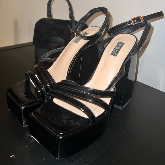 CHUNKY PLATFORM SANDAL HEELS STRAPPY ANKLE STRAP PATENT LEATHER BLACK - Picture 4 of 7